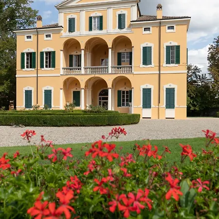 Simonetta 4*