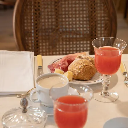 Simonetta Guest house